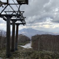 「函館七飯スノーパーク」高速リフト整備完了のお知らせ